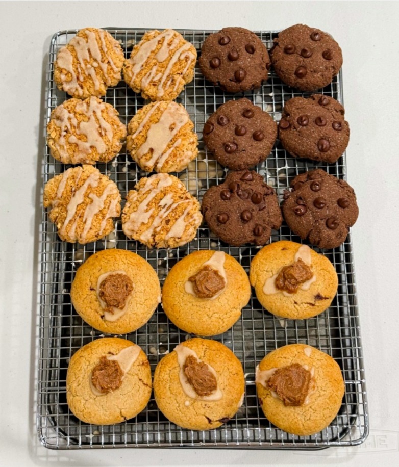 Tri Cookie Box (6 of each)